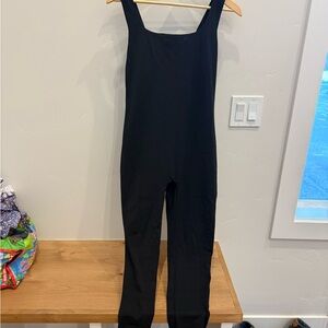 Elegant Black Sleeveless Dress